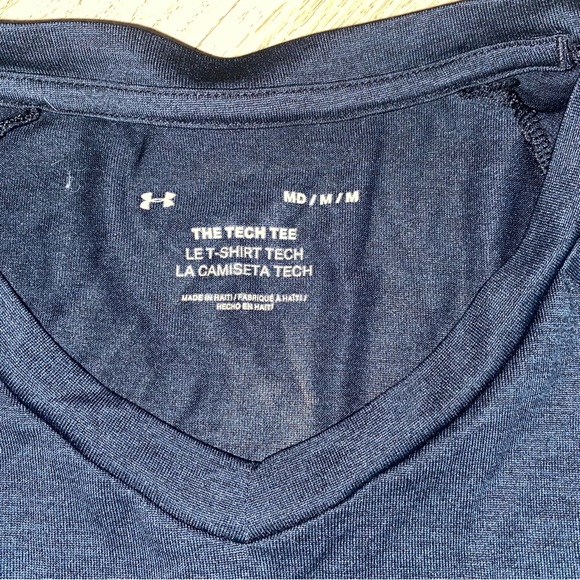 Men’s Under Armour Athletic Tee - Picture 3 of 3